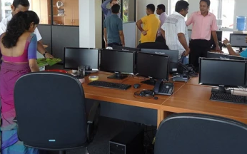 அரச ஊழியர்களுக்கான மேலதிக கொடுப்பனவை நிறுத்த அரசாங்கம் தீர்மானம்