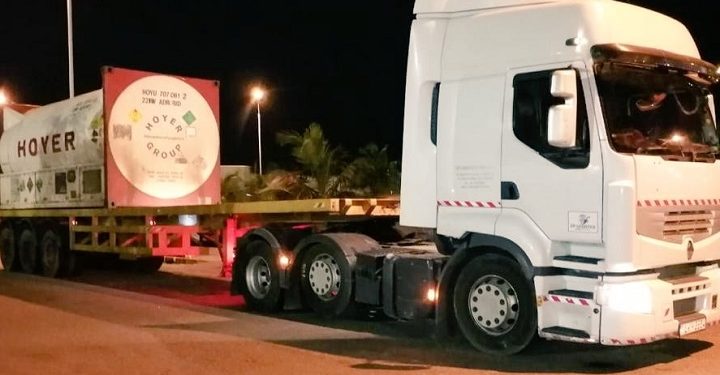 இந்தியாவில் இருந்து முதல் தொகுதி ஒட்சிசன் இலங்கைக்கு கொண்டுவரப்பட்டுள்ளது!