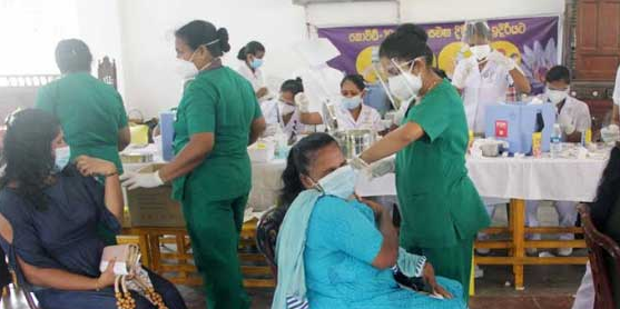 ஊரடங்கிலும் தடுப்பூசி வழங்கும் வேலைத்திட்டம் தொடரும்!