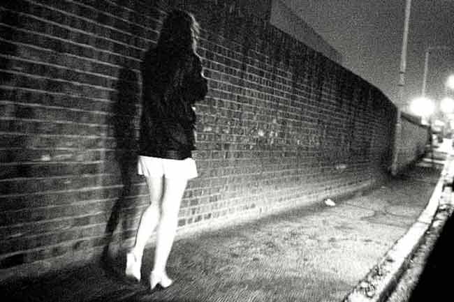 இலங்கையில் பாலியல் தொழிலை சட்டபூர்வமாக்க ஆதரவு!