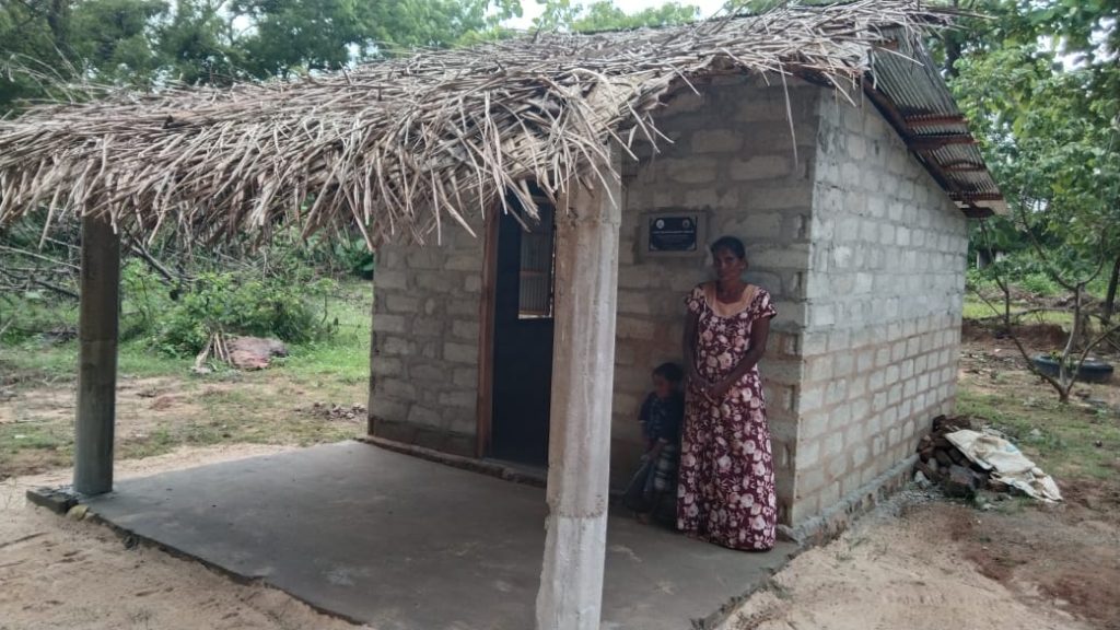 வேலாயுதம் அறக்கட்டளை ஊடாக அமரர் கிருஷ்ணசாமி சிறிதரன் அவர்களின் நினைவாக இந்த உதவி வழங்கி வைக்கப்பட்டது.