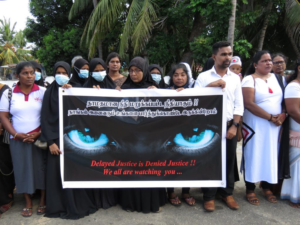 மட்டக்களப்பில் பெருமளவு மக்கள் சுடரேற்றி அஞ்சலி-Batticaloa news