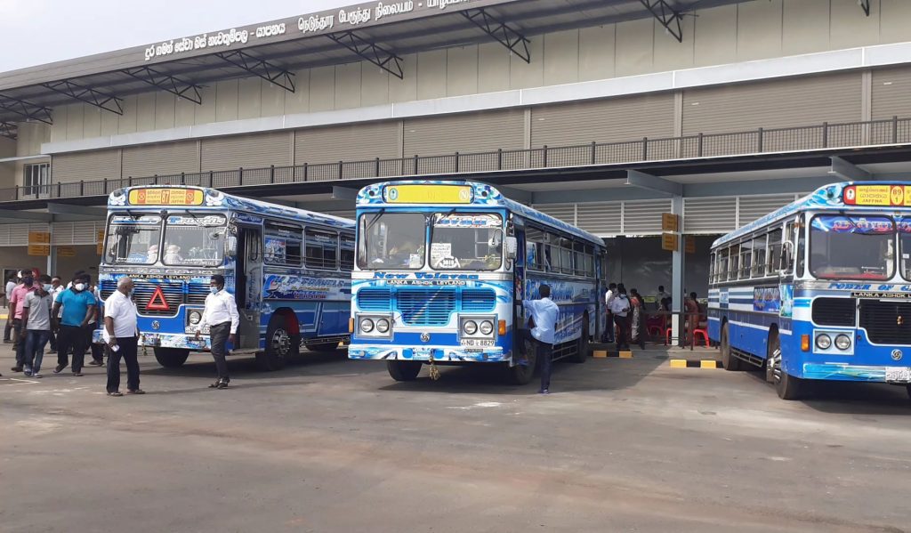நாடளாவிய ரீதியில் தனியார் பேருந்துகள் சேவை ரத்து-Karihaalan news