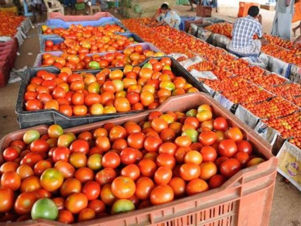 இலங்கையில் எகிறிய தக்காளி விலை-Karihaalan news