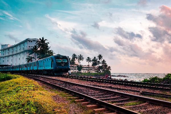இலங்கையில் இப்படியும் திருட்டு; கையும் களவுமாக சிக்கிய நபர்!-Karihaalan news
