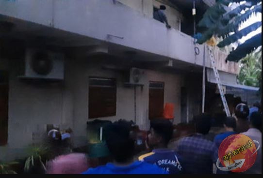 யாழில் உள்ள வர்த்தகம் நிலையம் ஒன்றில் ஏற்பட்டுள்ள திடீர் தீவிபத்து!