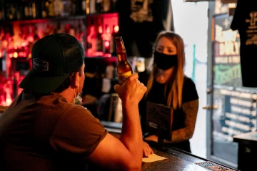 மதுபானசாலைகளுக்கு பூட்டு!