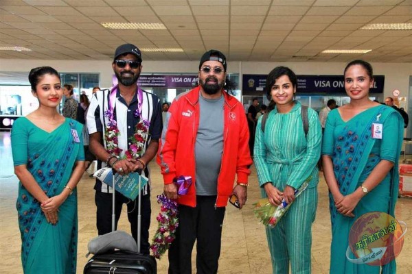 இலங்கைக்கு வருகை வந்த பிரபல இந்தியத் திரைப்படப் பாடகர்!