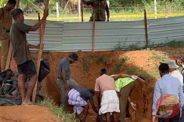 கொக்குத்தொடுவாய் மனிதப் புதைகுழியில் விடுதலைப் புலி பெண் போராளிகளின் மனித எச்சங்கள் மீட்பு