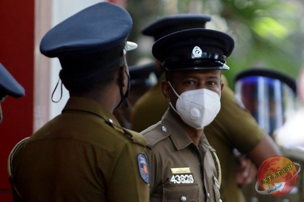 யாழ் வீடொன்றில் திருடிய இளைஞர் கொழும்பில் கைது