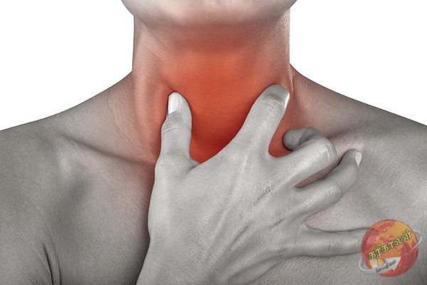 தொண்டைப் புண்ணால் அவதிப்படுகிறீர்களா? அப்போ உங்கள் உணவுமுறையை மாற்றுங்கள்