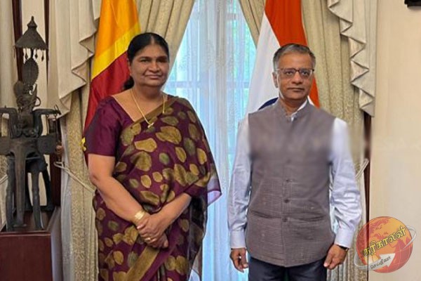 இலங்கைக்கான இந்திய உயர்ஸ்தானிகரை சந்தித்த வட மாகாண ஆளுநர்