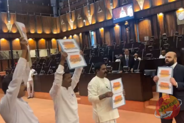 நாளாளுமன்றில் தமிழ் எம்.பி களால் சலசலப்பு; வேடிக்கை பார்த்த பிள்ளையான்