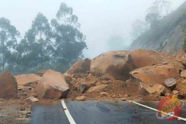 கொழும்பு – பதுளை பிரதான வீதியில் பயணிப்போருக்கு விடுக்கப்பட்ட கோரிக்கை