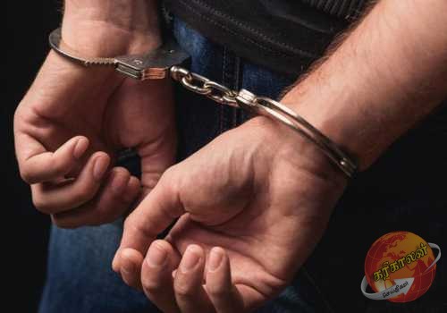 அரச வங்கிக் கிளைகளிலிருந்து பண மோசடி செய்த ஓய்வு பெற்ற ஆசிரியை