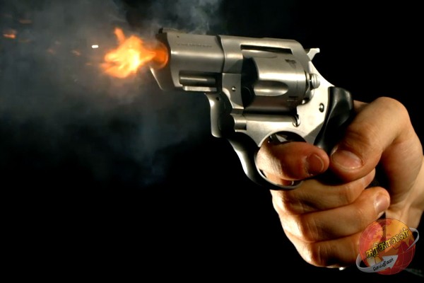 குளித்துக் கொண்டிருந்தவர் சுட்டுக் கொலை; அம்பாறையில் பயங்கரம்