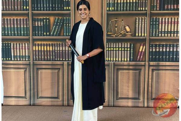 உச்ச நீதிமன்றில் சட்டத்தரணிகளாக பதவி ஏற்றுக்கொண்ட 2 தமிழ்த்தேசிய பற்றாளர்கள்!