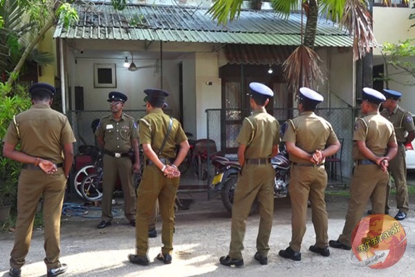 இலங்கை நடந்த கொடூரம் ; காட்டுப்பகுதிக்குள் இ.போ.ச பேருந்து சாரதி சடலமாக மீட்பு