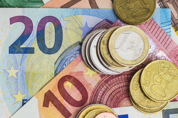 இலங்கை ரூபாவிற்கு நிகராக பதிவாகியுள்ள அமெரிக்க டொலரின் பெறுமதி