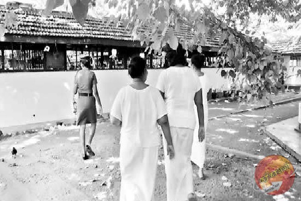 பெண் கைதி தப்பியோட்டம்