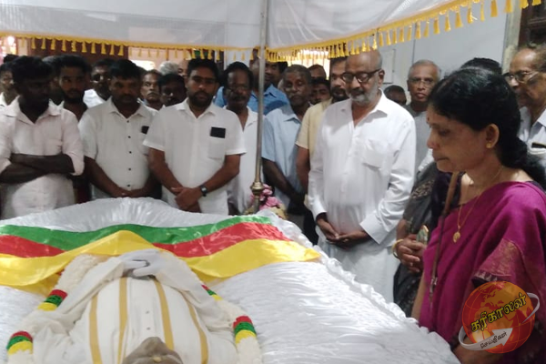 யாழில் சம்பந்தனின் பூதவுடலுக்கு அஞ்சலி