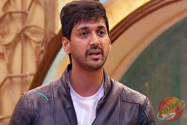 அவமானத்துடன் வெளியேறிய அர்னவ்- உள்ளே மனைவி.. சம்பளம் எவ்வளவு தெரியுமா?