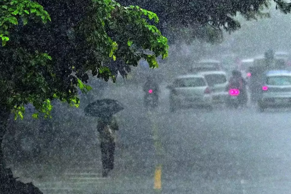 இடியுடன் கூடிய மழை; வளிமண்டல திணைக்களத்தின் அறிவிப்பு!