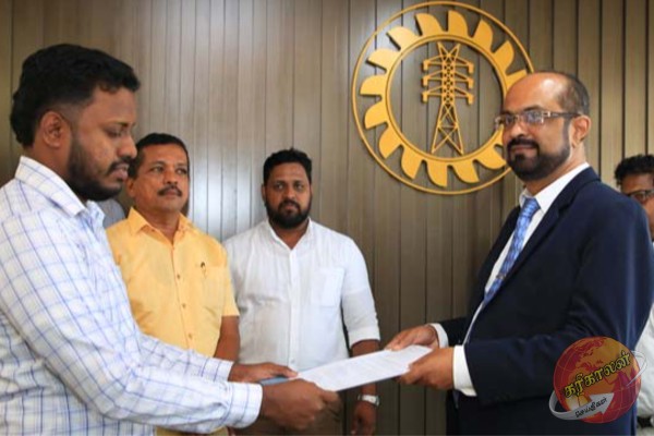 பணியிடை நீக்கம் செய்யப்பட்டவர்கள் மீண்டும் நியமனம்