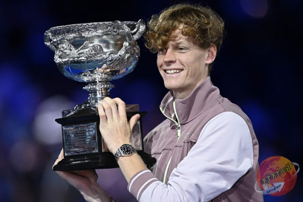 அவுஸ்திரேலிய ஓபன் ; தொடர்ந்து 2 ஆவது ஆண்டாக பட்டம் வென்ற ஜானிக் சின்னர்