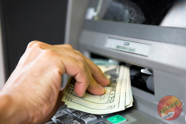 அறிமுகம் இல்லாத ஆட்களிடம் அவதானம்; யாழ் நகரில் சினிமாவை மிஞ்சிய சம்பவம்