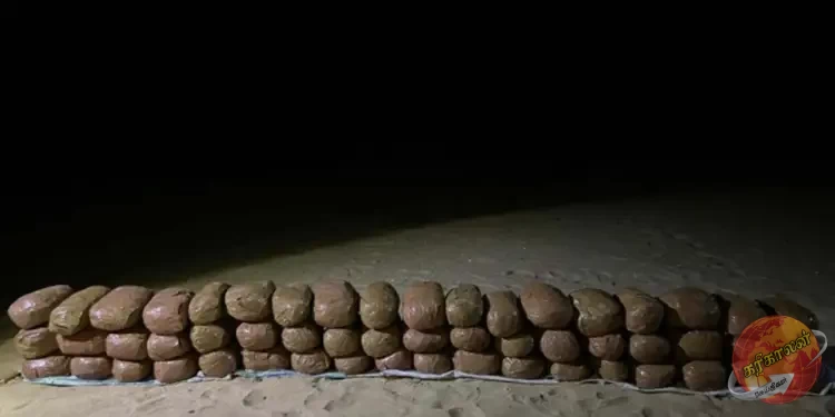 யாழ்ப்பாணம், வத்திராயன் – மருதங்கேணி பகுதியில் 108 கிலோ கிராம் கேரள கஞ்சா மீட்கப்பட்டுள்ளது.