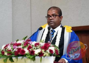 யாழ்ப்பாணம் போதனா வைத்தியசாலையின் சத்திர சிகிச்சை நிபுணர் வைத்தியர் சுதர்சன் மாரடைப்பால் உயிரிழந்துள்ளார்.