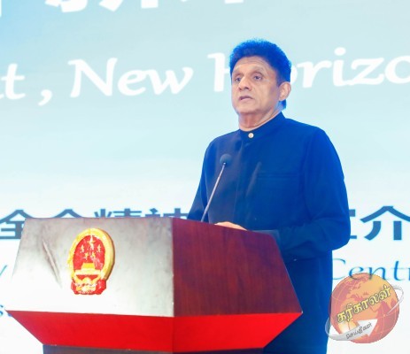 எதிர்க்கட்சித் தலைவர் சஜித் பிரேமதாச, சீன மக்கள் குடியரசின் அபிவிருத்திச் சாதனைகளைப் பாராட்டினார்.