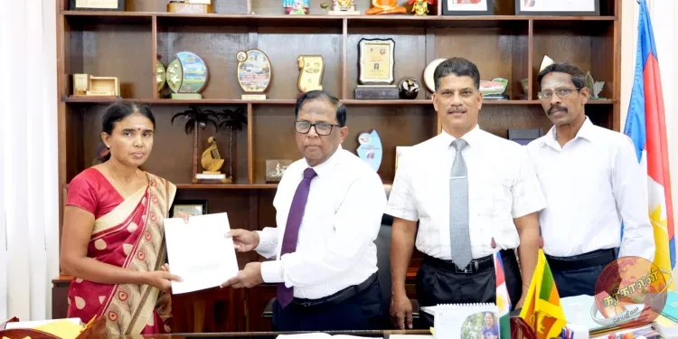 வவுனியா மாநகர சபையின் ஆணையாளராக (பதில்) சிவச்செல்வன் சிவரஞ்சினி