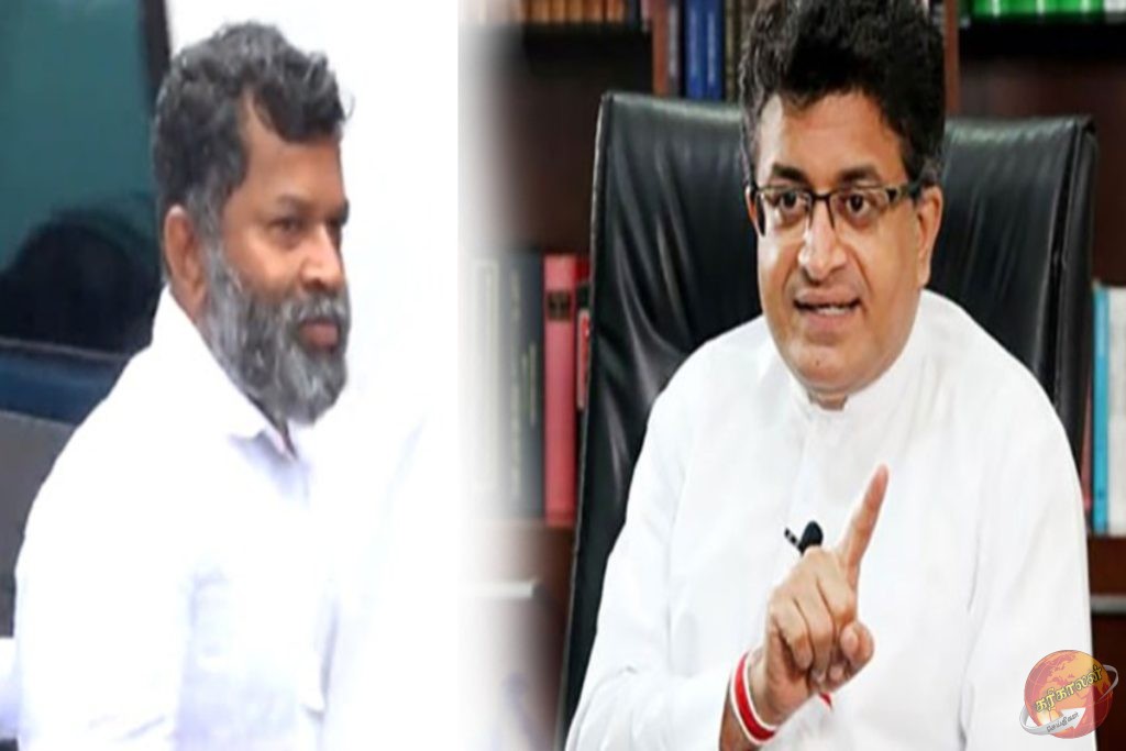 400-க்கும் மேற்பட்ட ஆயுதங்கள்