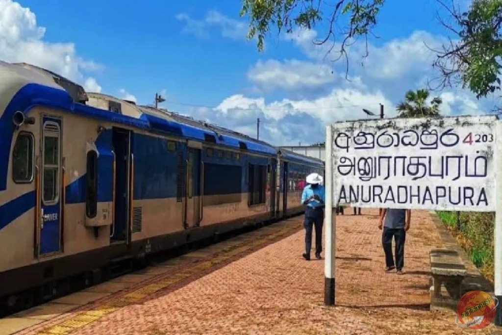 கொழும்பிலிருந்து யாழ் நோக்கிப் பயணித்த தொடருந்து தடம்புரள்வு