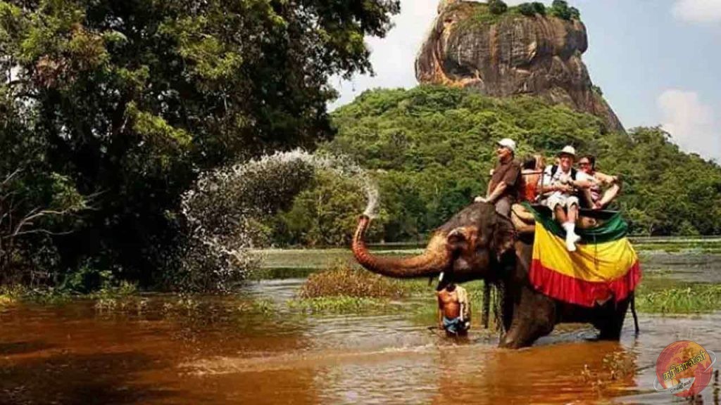 சுற்றுலாப் பயணிகளின் வருகை 12 இலட்சத்தை நெருங்கியது