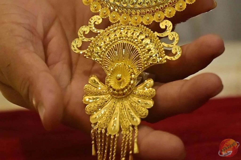 நகைப்பிரியர்களுக்கு ஷாக் கொடுத்த தங்க விலை